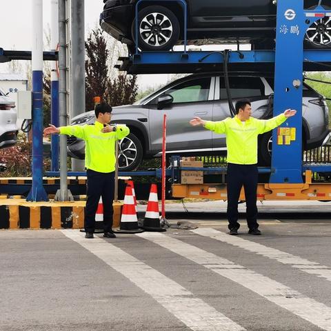 恪守职责奋战一线 “粽”心护航路畅人安