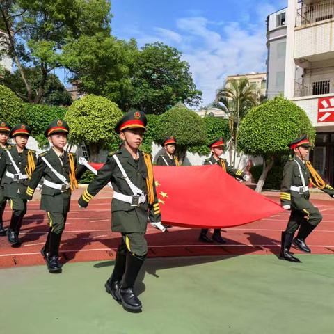 金源实验小学 ﻿星期一升旗仪式