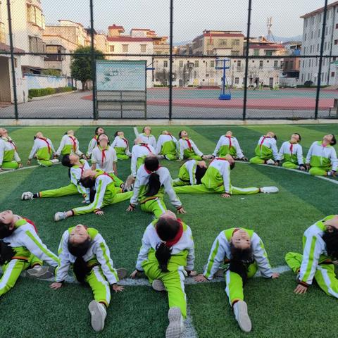 “社”彩缤纷 “团”聚活力—肇庆市高要区小湘镇中心小学艺术社团课后服务精彩时刻