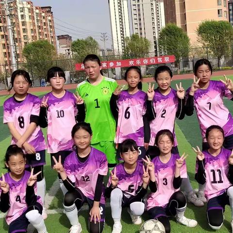 足球转动梦想  绿茵放飞希望——凉州区第三届中小学校园足球联赛隆重举行