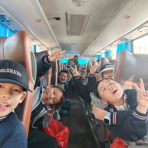 二3班唯美动物园研学旅行记