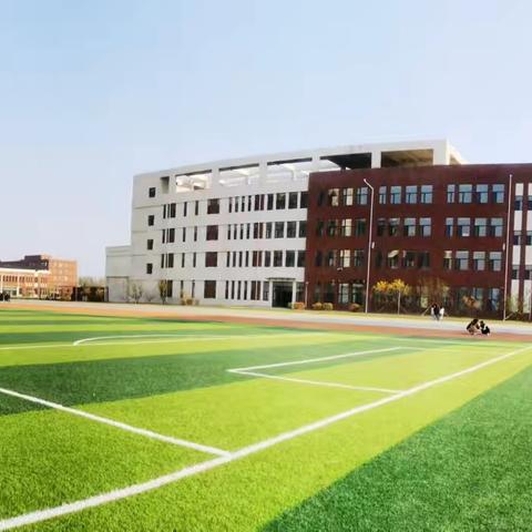 合隆镇第二中学致2025年新生家长的一封信