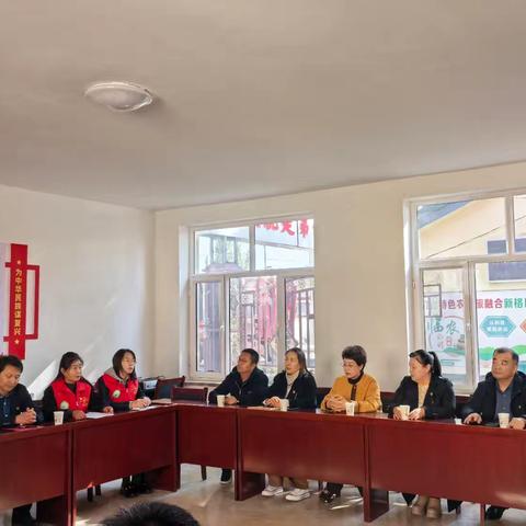 共建助振兴 同心绘新图 ——临河九小党支部与临农公司六分场党支部结对共建主题党日活动