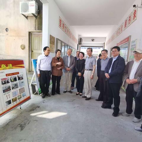 市关工委领导来淮安区开展校外教育辅导站工作调研