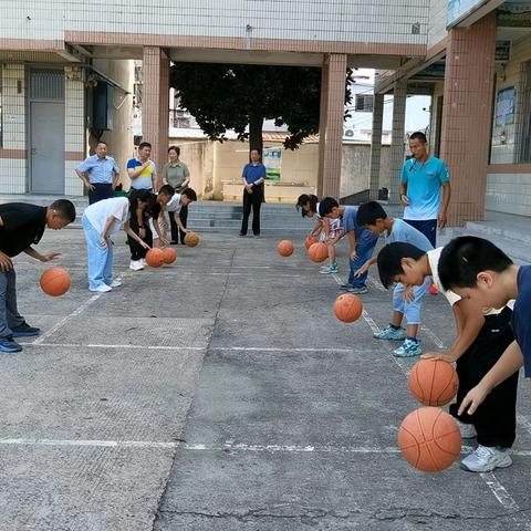 淮安区关工委领导检查指导暑期辅导站工作（二）