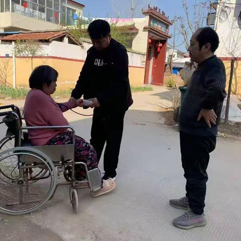 柏梁卫生院家庭医生签约“敲门行动”：健康服务零距离，贴心守护暖民心