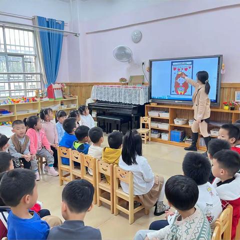 “阳春三月，感恩有你”——海口市灵山镇中心幼儿园三八妇女节活动美篇