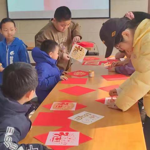 寻年味，学非遗——盛福明城社区“小年拓福，灯笼映彩”手工活动