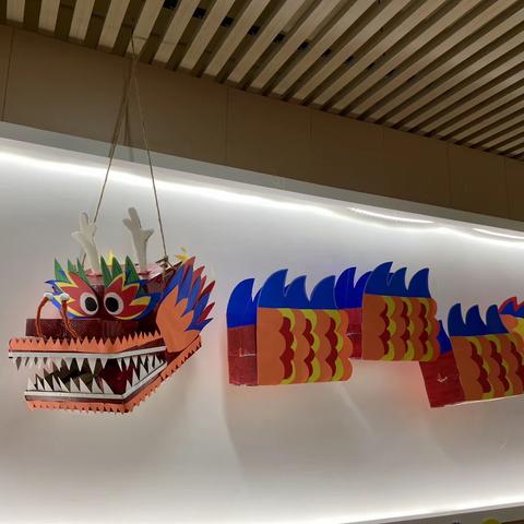 “童心飞扬 ，欢庆元旦”