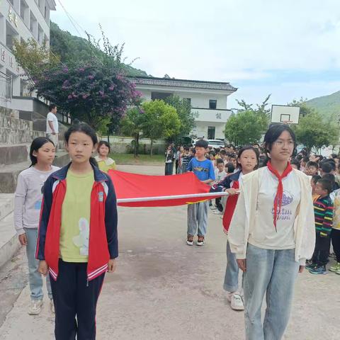 喜迎国庆，共庆祖国华诞——洱源县锦华希望小学庆国庆活动掠影