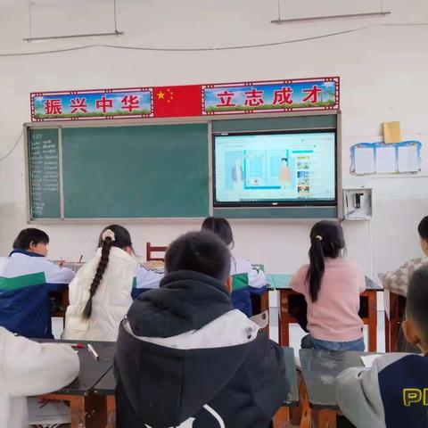 十里铺中心校北小留小学——消防演练