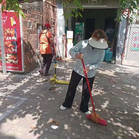 打扫川河路街道卫生