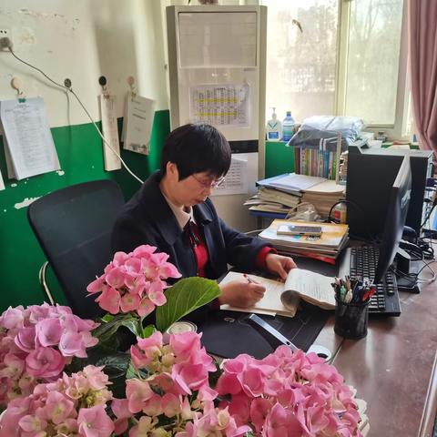 躬耕教坛守初心，砥砺前行育桃李——班主任马建丽风采