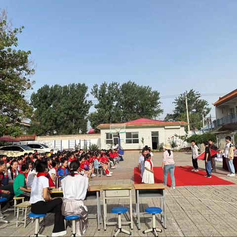 王京镇岳岭小学六一汇演