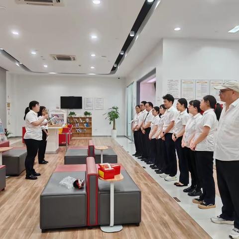 嵊泗支行营业室开展防火应急演练