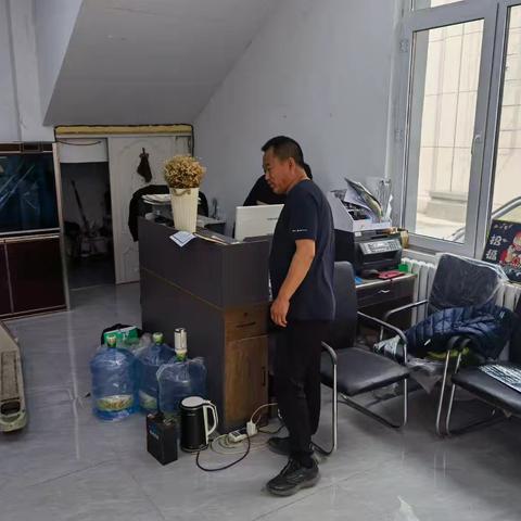 黑龙江省哈尔滨自贸区支行普惠金融中心走进哈尔滨锦顺商贸有限公司