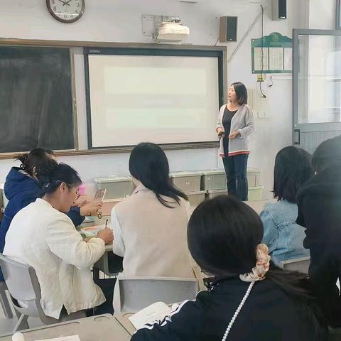 （凤凰·教研）临沂凤凰实验学校一年级上册三单元拼音集体备课活动纪实