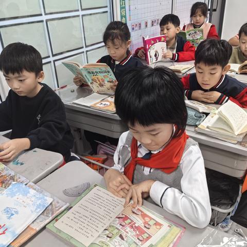 悦读阅美——二6班阅读时光记录
