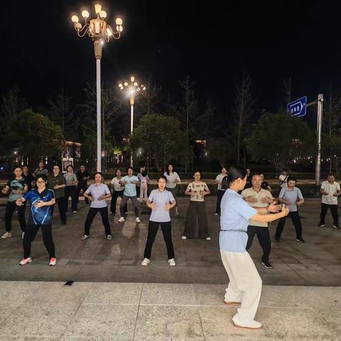 动静相宜悦身心 元气满满启新篇 ——南平分行本部八段锦、瑜伽兴趣小组顺利开启
