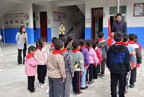 我游玩，我快乐！一一马堰小学师生户外踏青之旅