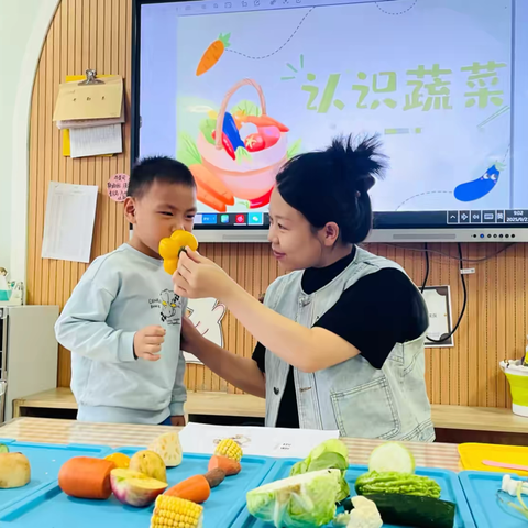 【和美中心园·生活课程】“幼”见蔬菜——经开区中心幼儿园中二班班本课程