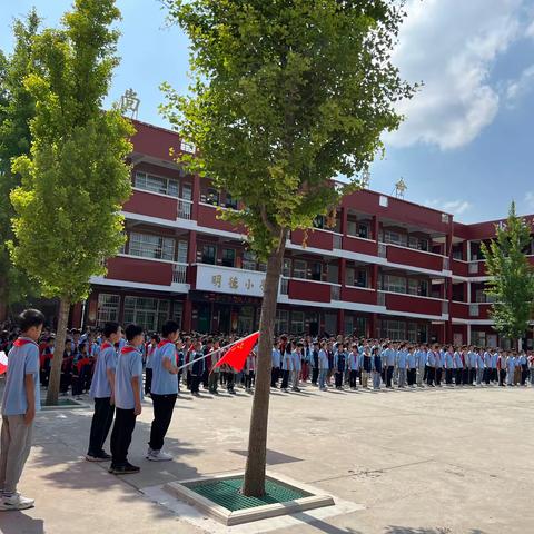 从小学先锋 长大做先锋——郑州航空港区鲁湾小学庆六一少先队入队仪式