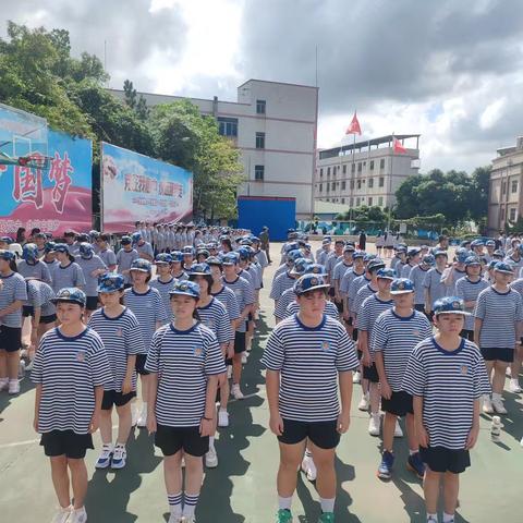 802班国防教育实践活动之铸军魂