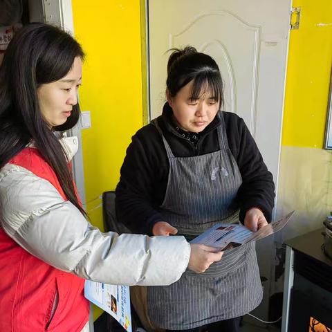 禁毒宣传进社区 平安家园共守护