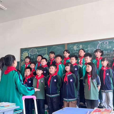 追光向未来，“音”你而精彩——北绪口小学合唱展演