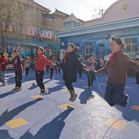 课堂促提升，课后促发展，共育助成长！ ——曾家小学“双减”背景下的教学活动