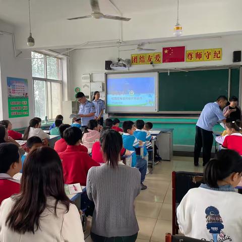 电信诈骗不难防，拒绝诱惑不上当——平山镇西曲堤小学联合公安机关开展反诈骗宣传