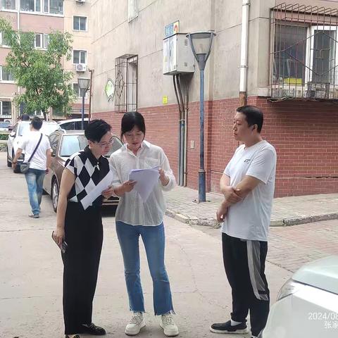 【争一流 当冠军】宣化区政府副区长李琰到工业街街道圃园街社区调研指导创城工作