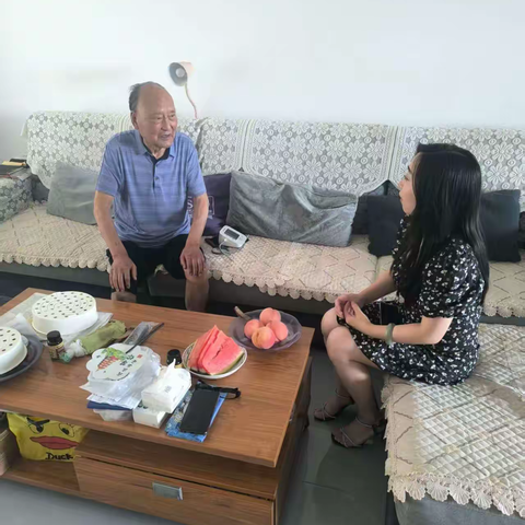 【一社区一特色】小寨路街道二一三电子社区开展“铭记历史 致敬军人”活动