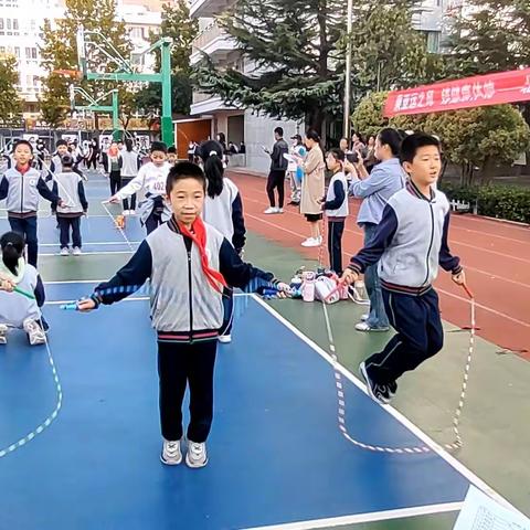 乘亚运之风  铸健康体魄——记北海学校四年级一班秋季运动会