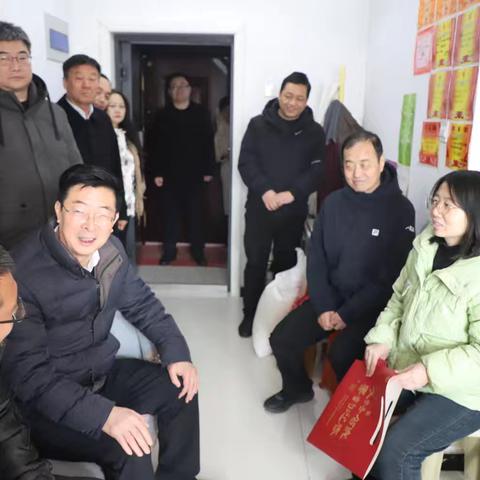 武安市总工会开展2026年元旦春节送温暖慰问活动