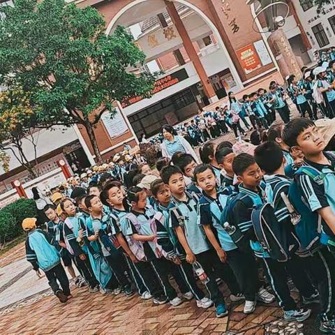 “踏春而行，研学共进”----南宁市天桃实验学校嘉和城校区一年级研学之旅