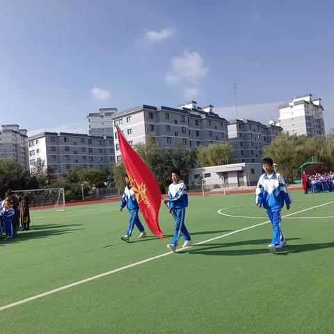 “请党放心，强国有我”白银区银馨学校庆祝中国少年先锋队建队74周年新队员入队仪式