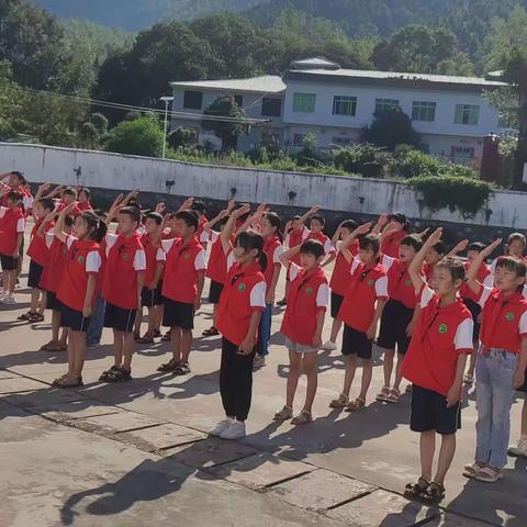 欢度国庆   喜迎中秋---- 关下小学主题活动