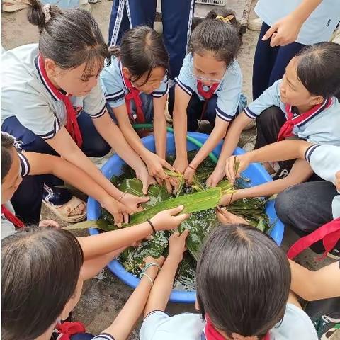 “与你童乐，粽情端午”——拉仁镇拉王小学党建引领“双减”助力端午节劳动实践课