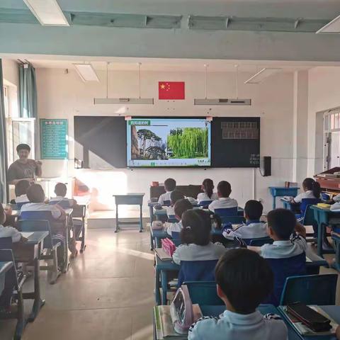 帮扶引领，研以共进—六家子镇中心校语文组教研活动