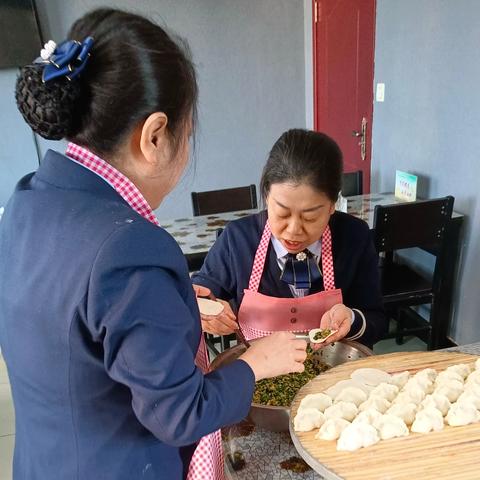 【工银晋如意】南大街工行党群同包“廉心饺”，共话清廉好家风