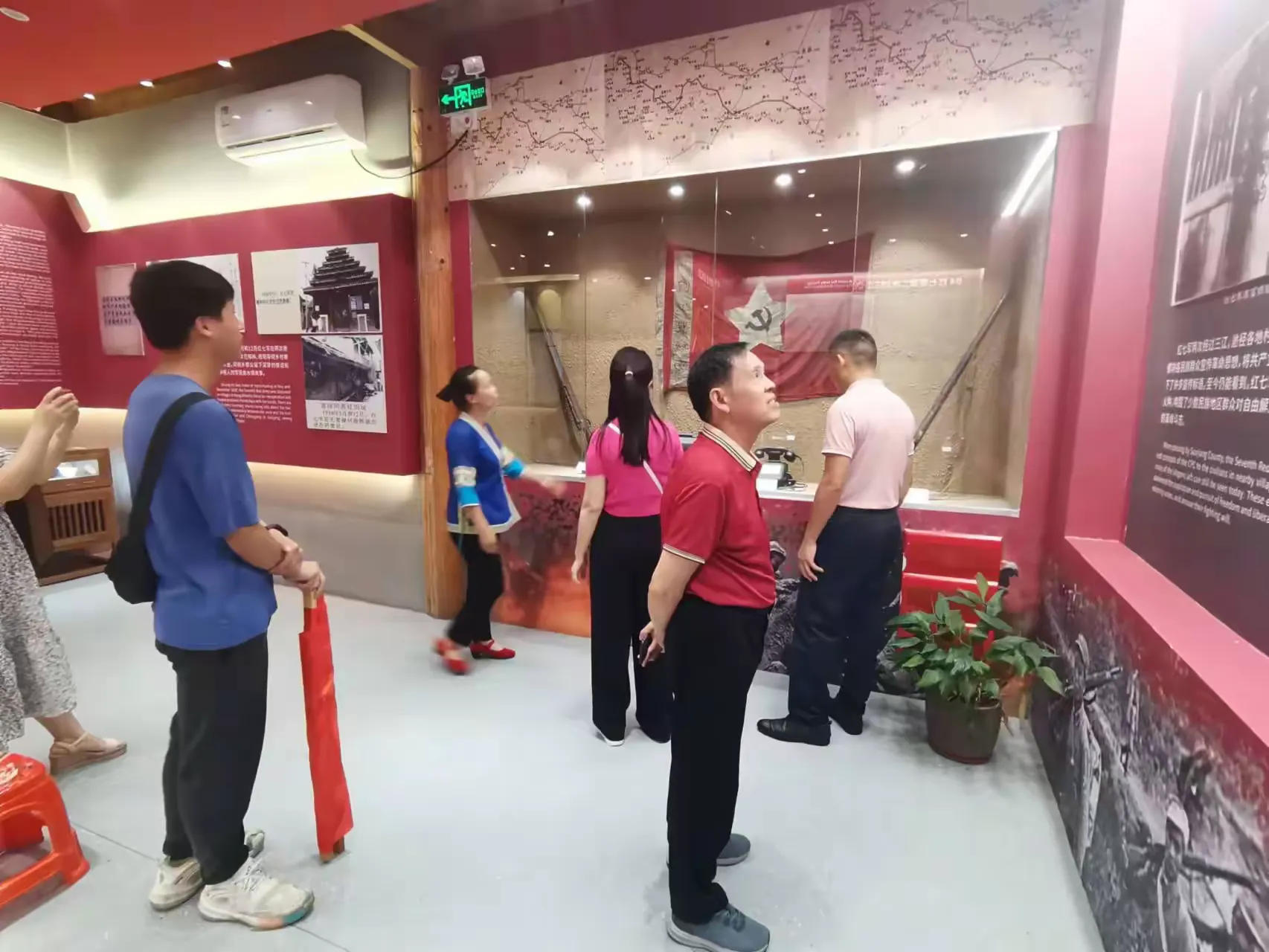 简篇-重温红色历史 赓续红色血脉——丹洲镇中心校党支部开展党史学习教育