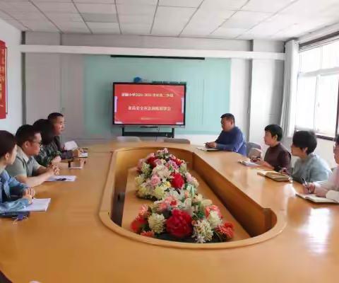 苗圃小学开展食品安全应急演练