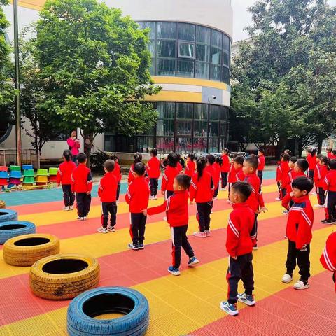 “跃”运动“悦”健康“乐”成长中班运动会——中六班