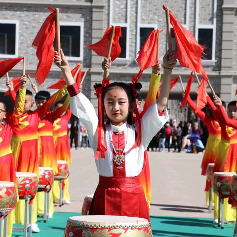 红领巾爱祖国 童心共筑中国梦——北岳小学第26届校园文化艺术节暨庆“六一”活动汇演