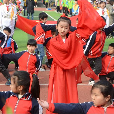 初冬暖阳万物藏，岁月沉香悦时光。——五五中队12月纪实