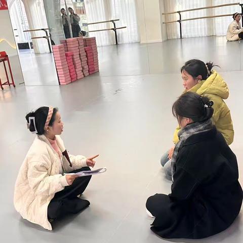 正安县蓝天花儿舞蹈校区安 全大排查