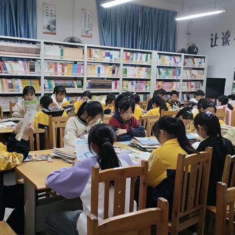 绩效引领龙水镇车底中心小学扎实开展经典诵读和书法教育进校园活动