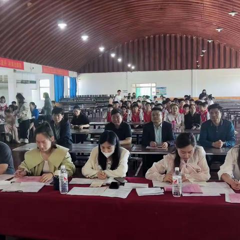 迈向精彩艺术人生    绽放校园文化魅力———刘营学区第三十五届艺术节展演