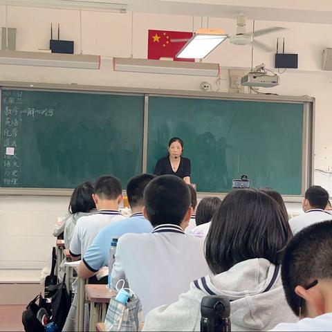 他山之石可攻玉，学习交流出真知－初三化学老师赴八中听课交流学习